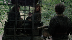 extant_GameOfThrones_2x02-TheNightLands_0069