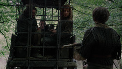 extant_GameOfThrones_2x02-TheNightLands_0072