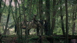 extant_GameOfThrones_2x02-TheNightLands_0253