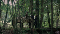 extant_GameOfThrones_2x02-TheNightLands_0257