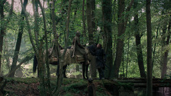extant_GameOfThrones_2x02-TheNightLands_0259