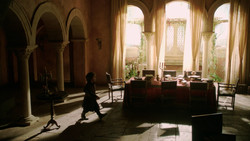 extant_GameOfThrones_2x02-TheNightLands_0426