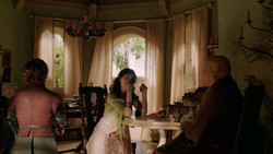 extant_GameOfThrones_2x02-TheNightLands_0492