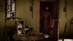 extant_GameOfThrones_2x02-TheNightLands_0693