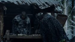 extant_GameOfThrones_2x02-TheNightLands_1056