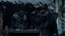 extant_GameOfThrones_2x02-TheNightLands_1060