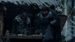 extant_GameOfThrones_2x02-TheNightLands_1061