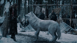 extant_GameOfThrones_2x02-TheNightLands_1083