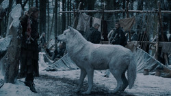 extant_GameOfThrones_2x02-TheNightLands_1085