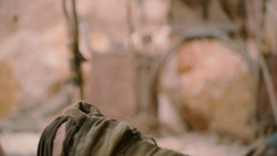 extant_GameOfThrones_2x02-TheNightLands_1402