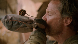extant_GameOfThrones_2x02-TheNightLands_1433