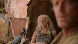 extant_GameOfThrones_2x02-TheNightLands_1471