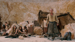 extant_GameOfThrones_2x02-TheNightLands_1493