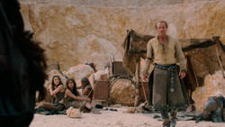 extant_GameOfThrones_2x02-TheNightLands_1498