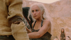 extant_GameOfThrones_2x02-TheNightLands_1563