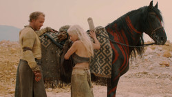 extant_GameOfThrones_2x02-TheNightLands_1571