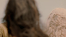 extant_GameOfThrones_2x02-TheNightLands_1585