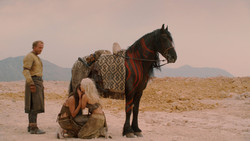 extant_GameOfThrones_2x02-TheNightLands_1642