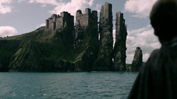 extant_GameOfThrones_2x02-TheNightLands_1719