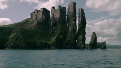 extant_GameOfThrones_2x02-TheNightLands_1735