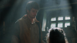 extant_GameOfThrones_2x02-TheNightLands_1750