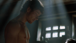 extant_GameOfThrones_2x02-TheNightLands_1824