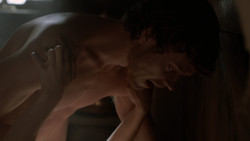 extant_GameOfThrones_2x02-TheNightLands_1923