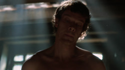 extant_GameOfThrones_2x02-TheNightLands_1936