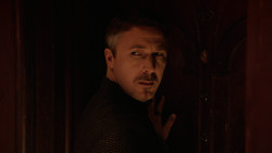 extant_GameOfThrones_2x02-TheNightLands_1979