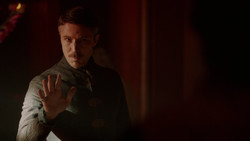 extant_GameOfThrones_2x02-TheNightLands_2013