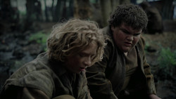extant_GameOfThrones_2x02-TheNightLands_2886