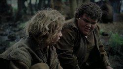 extant_GameOfThrones_2x02-TheNightLands_2889