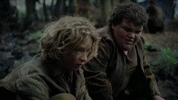 extant_GameOfThrones_2x02-TheNightLands_2890