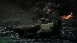 extant_GameOfThrones_2x02-TheNightLands_2892