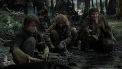 extant_GameOfThrones_2x02-TheNightLands_2902