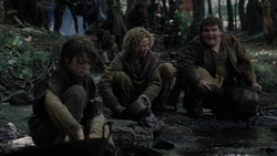 extant_GameOfThrones_2x02-TheNightLands_2912