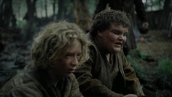 extant_GameOfThrones_2x02-TheNightLands_2927