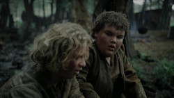 extant_GameOfThrones_2x02-TheNightLands_2930
