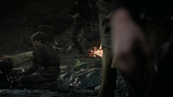 extant_GameOfThrones_2x02-TheNightLands_2998
