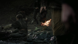 extant_GameOfThrones_2x02-TheNightLands_2999