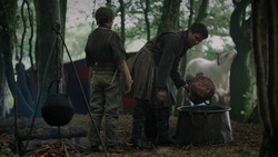 extant_GameOfThrones_2x02-TheNightLands_3048