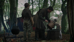 extant_GameOfThrones_2x02-TheNightLands_3050