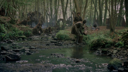 extant_GameOfThrones_2x02-TheNightLands_3132