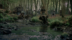 extant_GameOfThrones_2x02-TheNightLands_3137