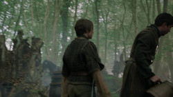 extant_GameOfThrones_2x02-TheNightLands_3158