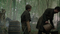 extant_GameOfThrones_2x02-TheNightLands_3159