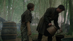 extant_GameOfThrones_2x02-TheNightLands_3160