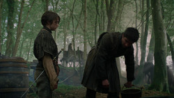 extant_GameOfThrones_2x02-TheNightLands_3191