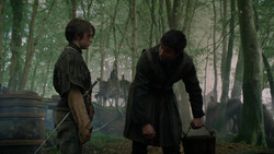 extant_GameOfThrones_2x02-TheNightLands_3192