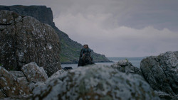 extant_GameOfThrones_2x02-TheNightLands_3533